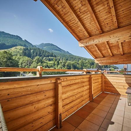 Appartements Haus Alexander Saalbach-Hinterglemm Exterior photo