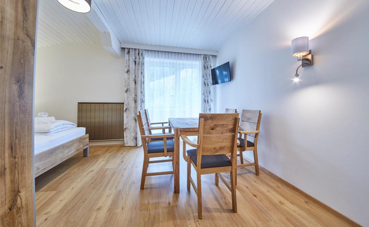 Appartements Haus Alexander Saalbach-Hinterglemm Exterior photo